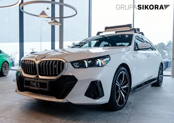 bmw seria 5 mikołów BMW Seria 5 cena 324500 przebieg: 20, rok produkcji 2023 z Mikołów